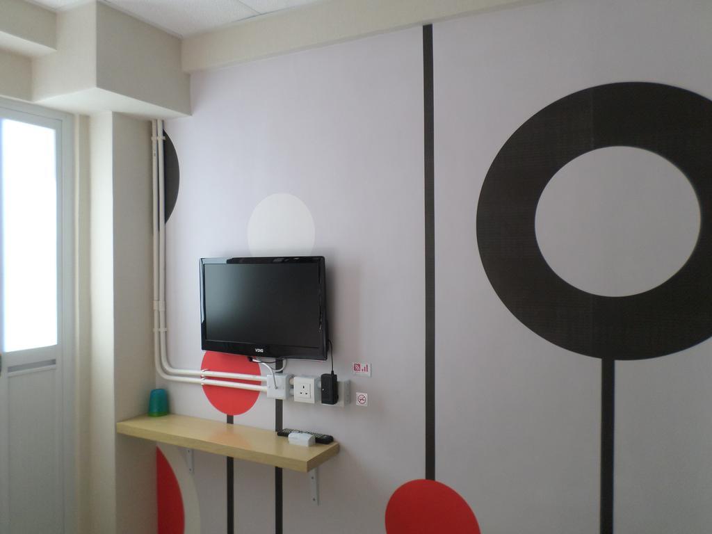 Sunrise Royal - Boutique Hostel Kowloon  Exterior photo