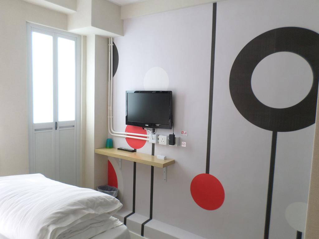 Sunrise Royal - Boutique Hostel Kowloon  Exterior photo