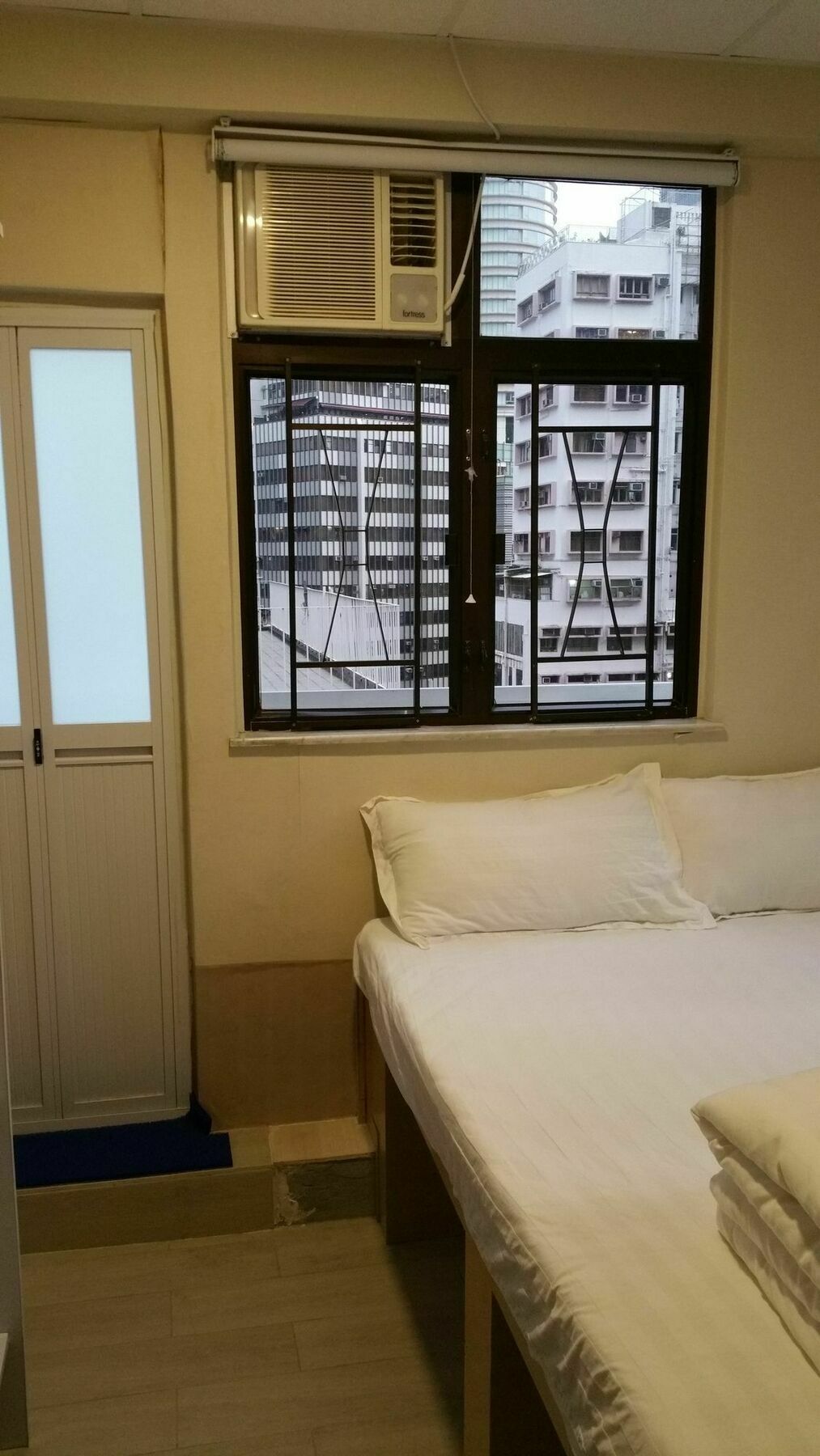 Sunrise Royal - Boutique Hostel Kowloon  Exterior photo